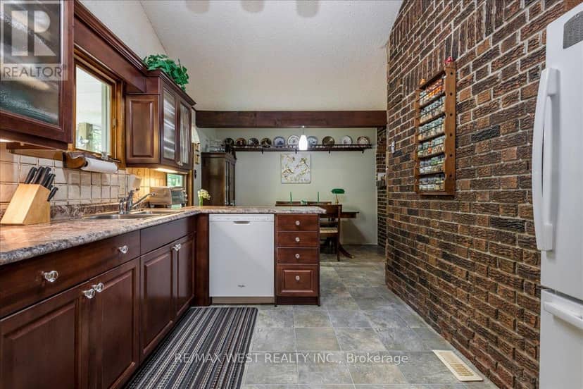 189 Park Road — photo 8 of 31