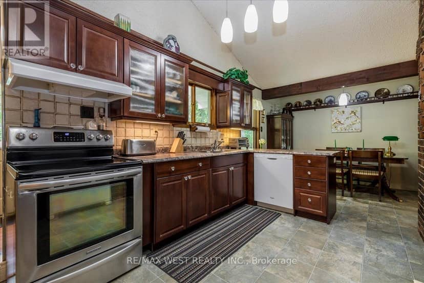 189 Park Road — photo 7 of 31