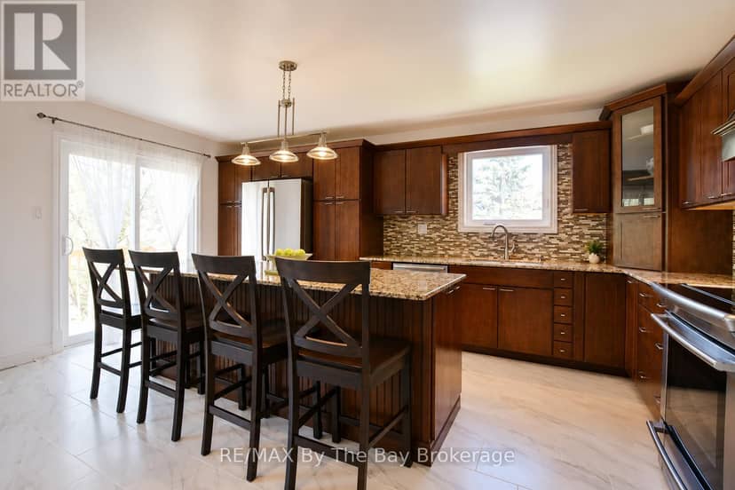 2 Birchmount Circle — photo 15 of 40