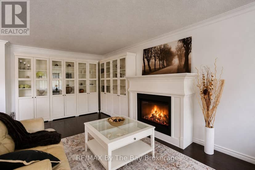 2 Birchmount Circle — photo 11 of 40