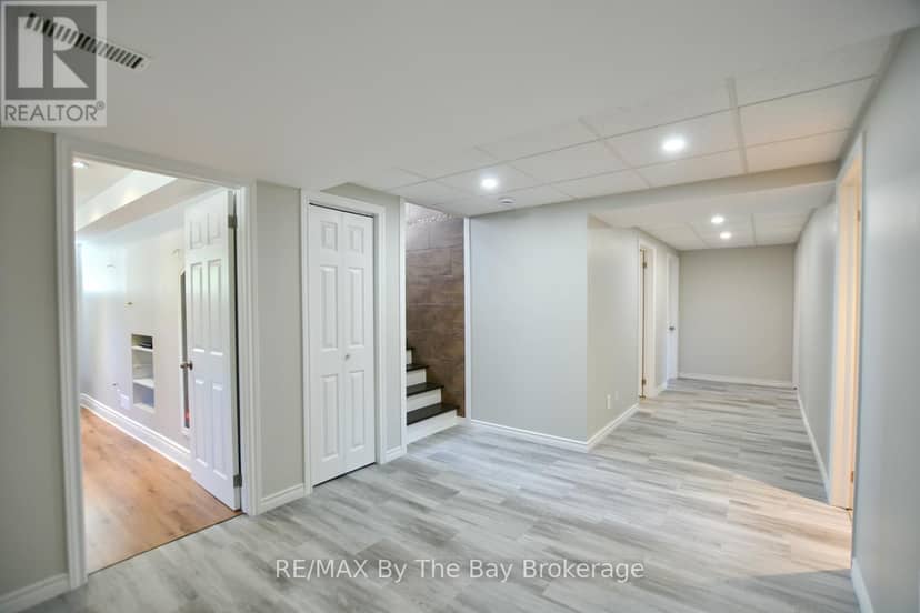 2 Birchmount Circle — photo 26 of 40