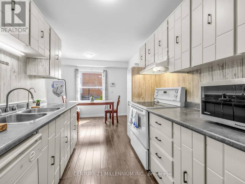 52 - 1020 Central Park Drive W, Brampton, photo 7