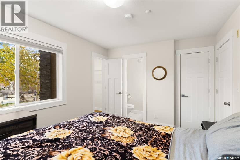 303 1863 Rae STREET — photo 14 of 25