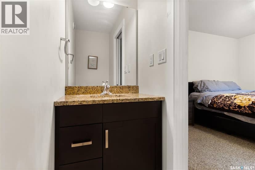 303 1863 Rae STREET — photo 15 of 25