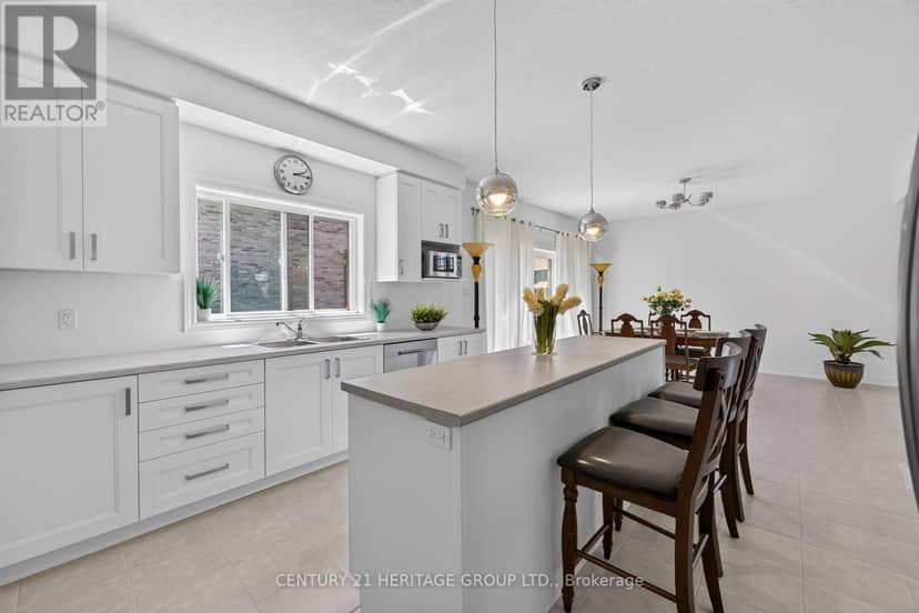 2 Rowland Street — photo 4 of 25