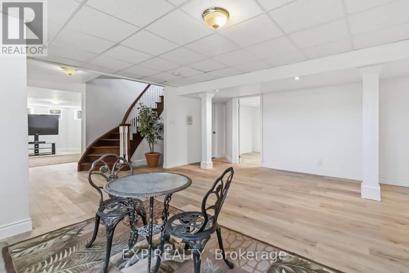 1401 Tamworth Court — photo 11 of 40