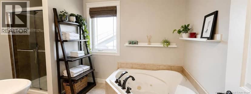 84 Jasmine Crescent — photo 9 of 20