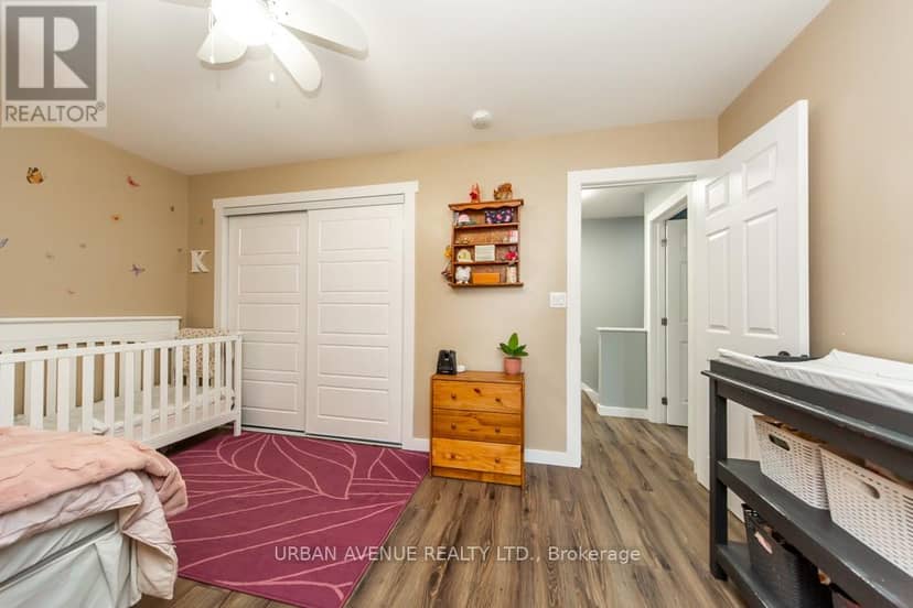 23505 Lakeridge Road — photo 33 of 40