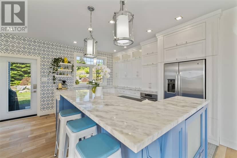 41 Lower Street — photo 13 of 40