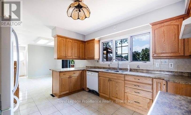 35 Patrick Street — photo 10 of 18