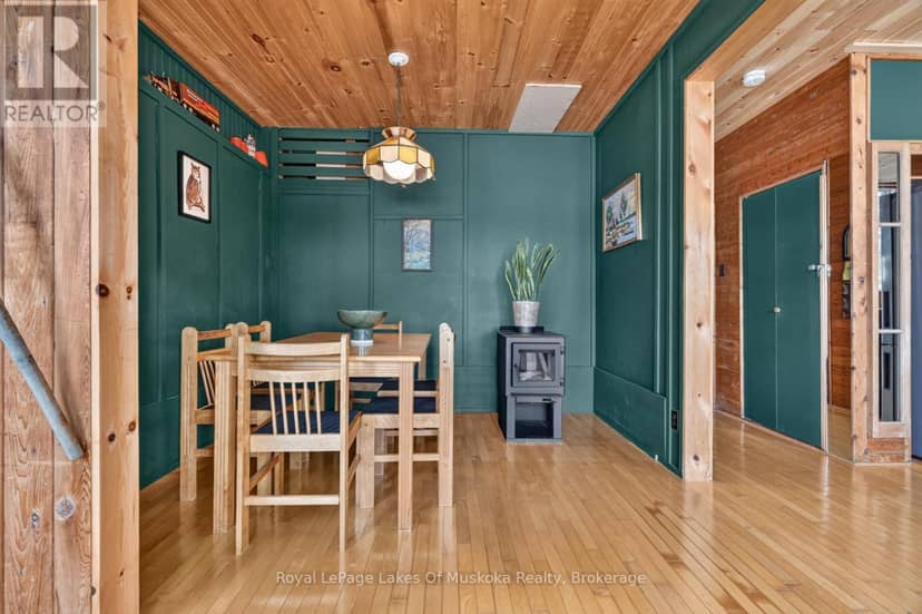 1053 East Walker Lake Drive — photo 14 of 40