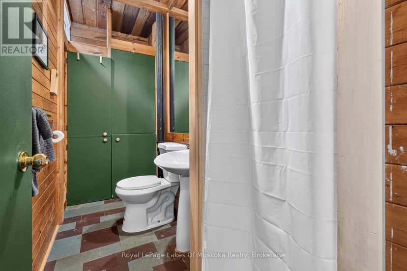 1053 East Walker Lake Drive — photo 24 of 40