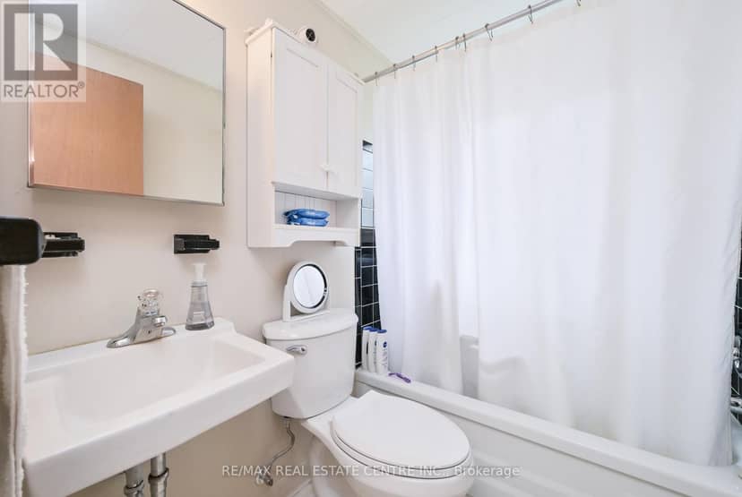 44 Church Street — photo 19 of 40