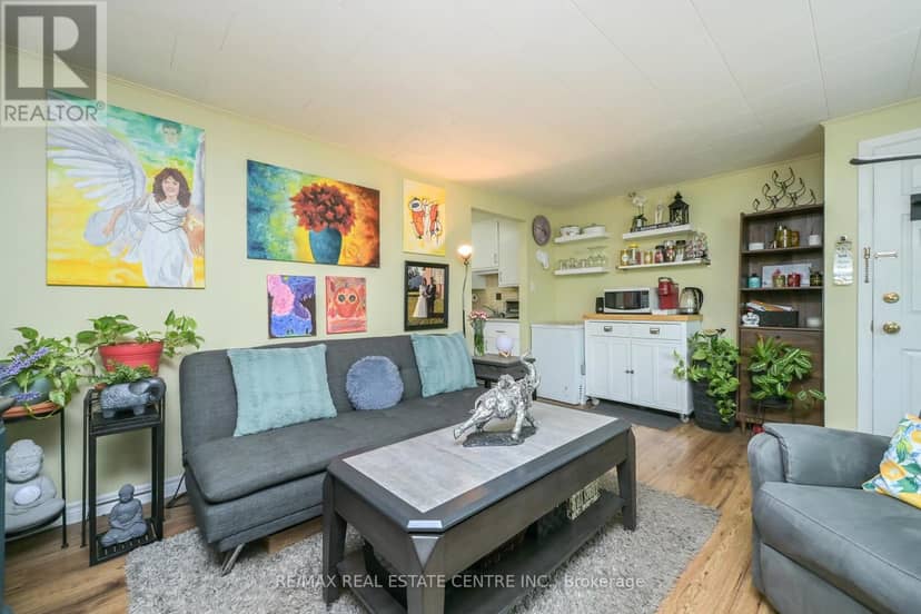 44 Church Street — photo 6 of 40