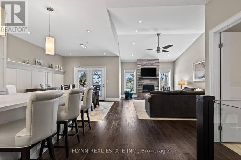 32 Ridgeview Crescent — photo 14 of 40