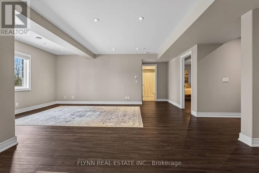 32 Ridgeview Crescent — photo 38 of 40