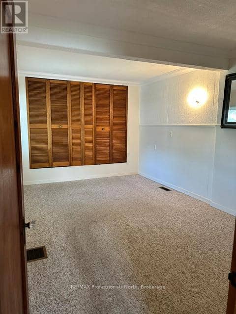 7 Invergordon Avenue — photo 19 of 40