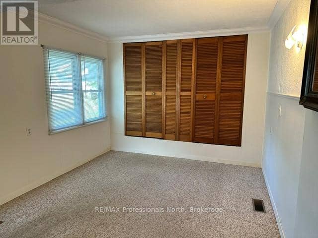 7 Invergordon Avenue — photo 20 of 40