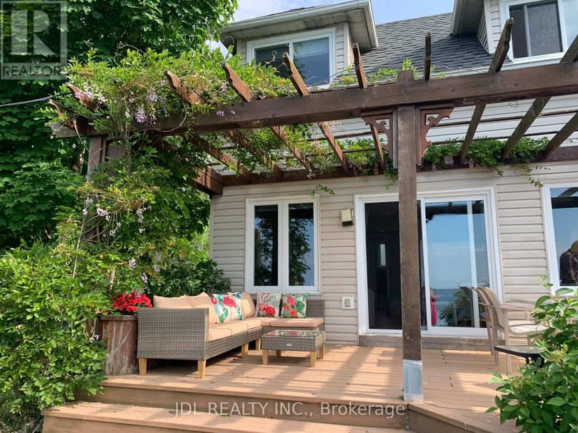 3188 Lakeshore Road — photo 3 of 20
