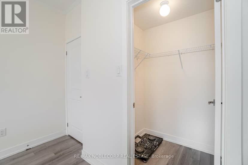 22 - 39 John Perkins Bull Drive — photo 20 of 27