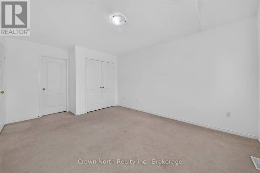2 McCarrick Street — photo 34 of 36