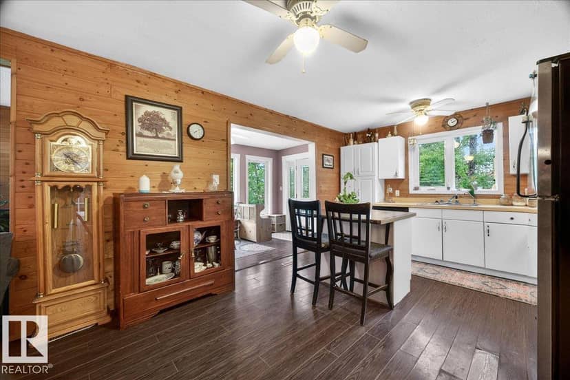 1311 Park CR — photo 19 of 40