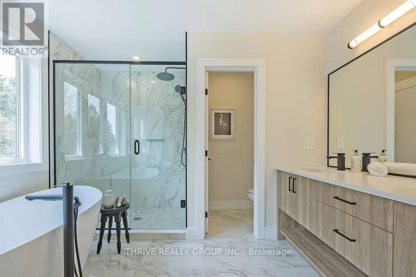 878 Lunar Drive — photo 4 of 6