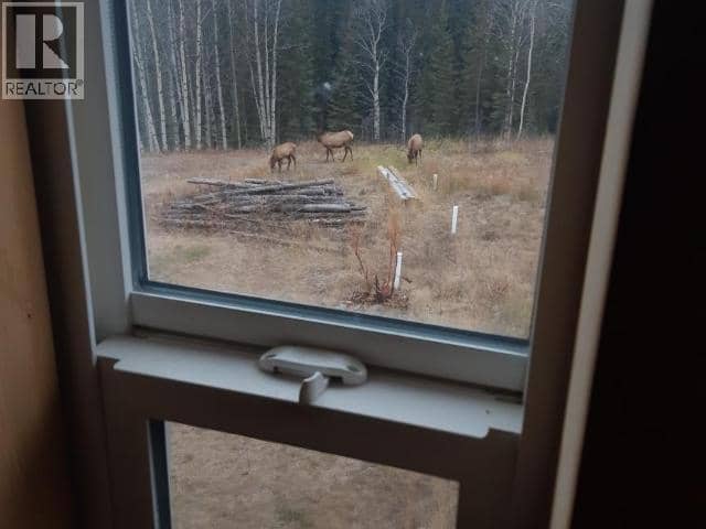 96750 Alaska Highway — photo 12 of 40