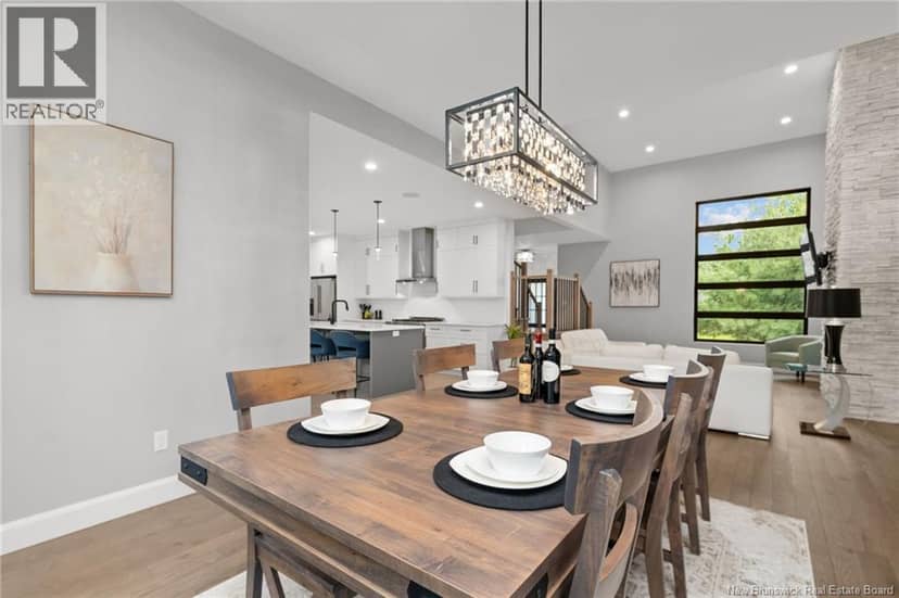 18 London Lane — photo 10 of 40