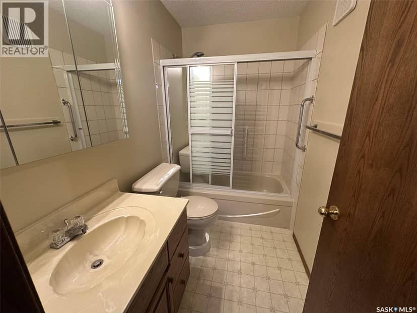 303 1214 3rd STREET — photo 14 of 24