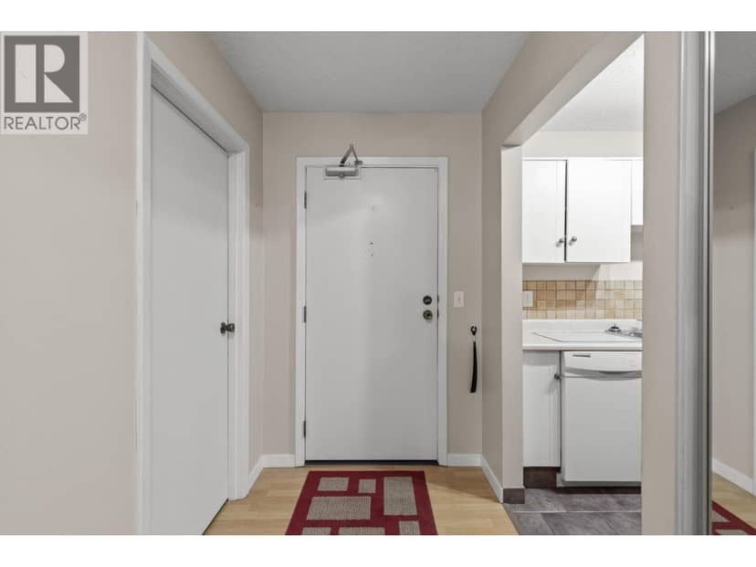 1035 Bernard Avenue Unit# 108, Kelowna