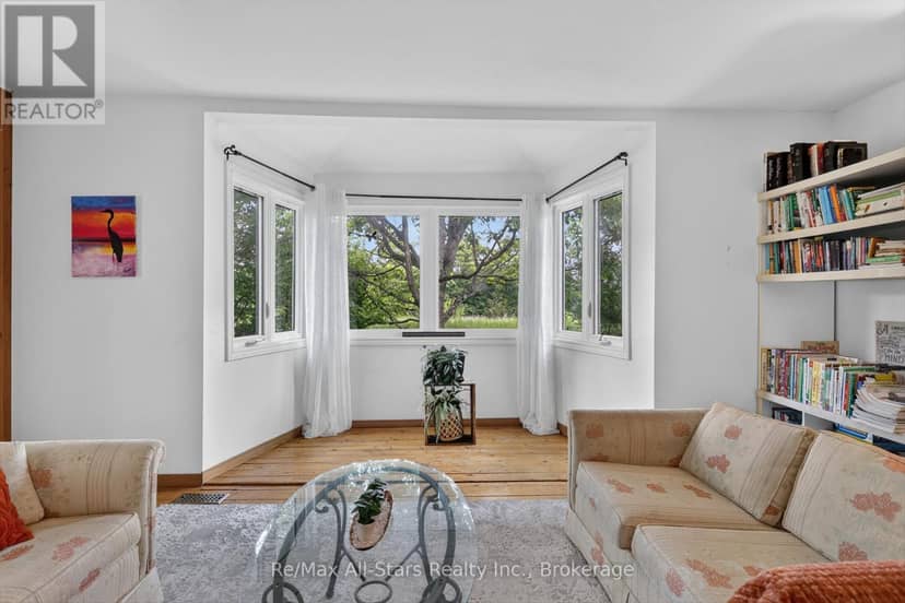 4077 Monck Road — photo 16 of 40