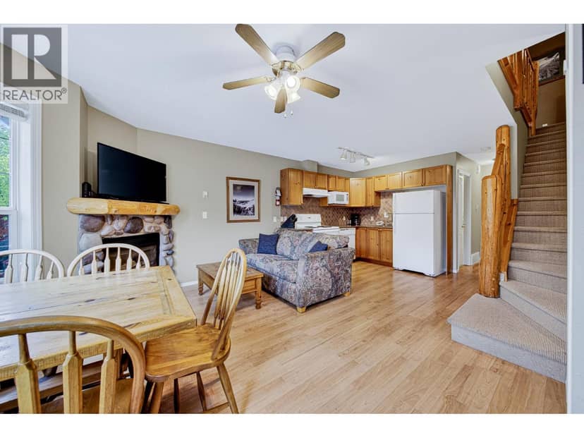 1300 RIVERSIDE Way Unit# 1326, Fernie, photo 3