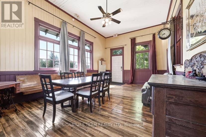 266 Foymount Road — photo 11 of 40