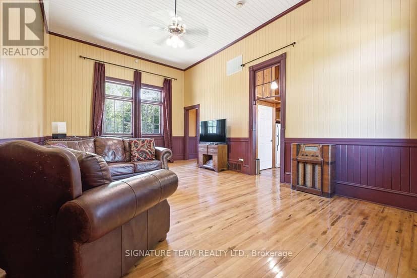 266 Foymount Road — photo 15 of 40