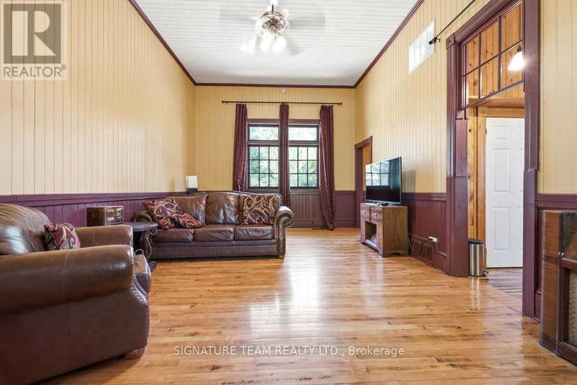 266 Foymount Road — photo 16 of 40