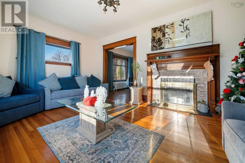 132 Almont Avenue — photo 9 of 40