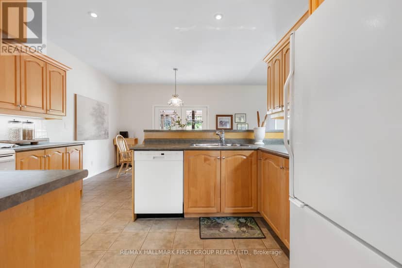 86 Oak Hill Road — photo 14 of 40