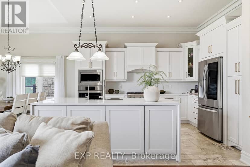 54 Paige Street — photo 6 of 40