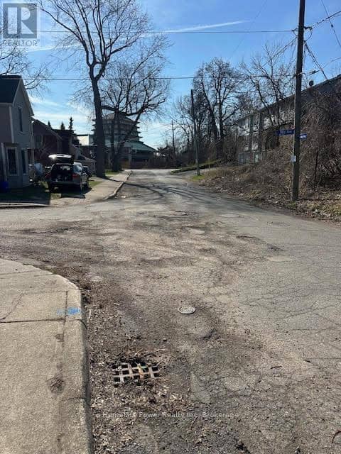 4208 Terrace Avenue — photo 4 of 10