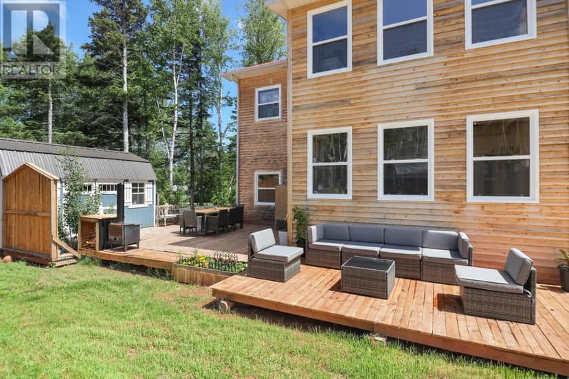197 Spruce Way — photo 38 of 40