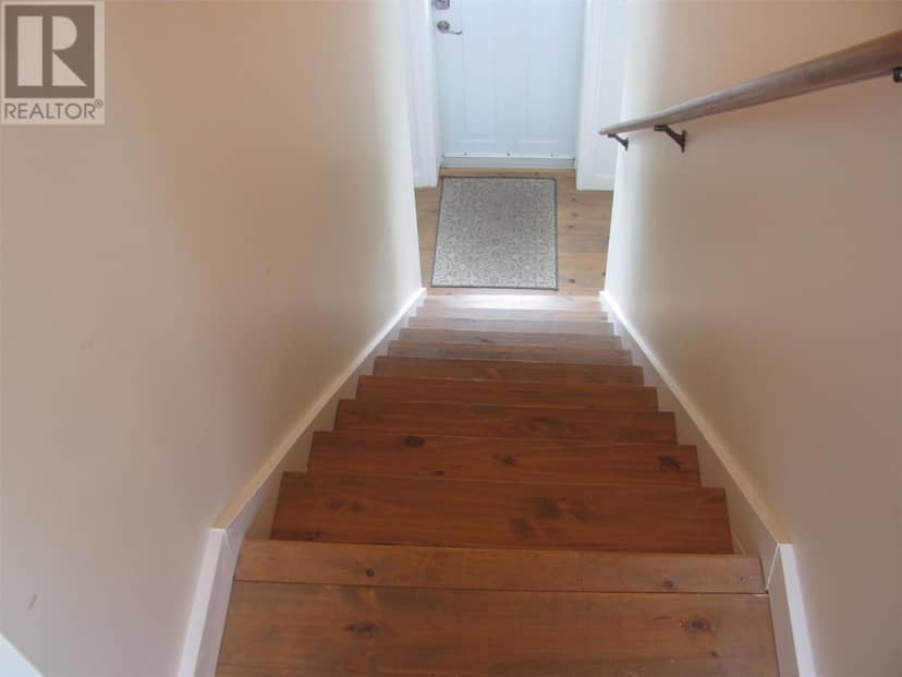 13 Powers Lane — photo 24 of 26