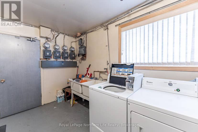 745 Morin Street — photo 31 of 34