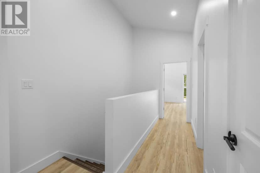 10 Chestnut Street — photo 14 of 40
