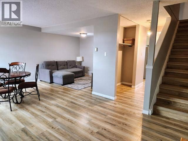 116 Kitza Avenue — photo 11 of 33