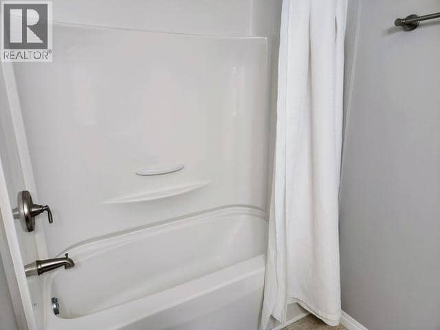 116 Kitza Avenue — photo 18 of 33
