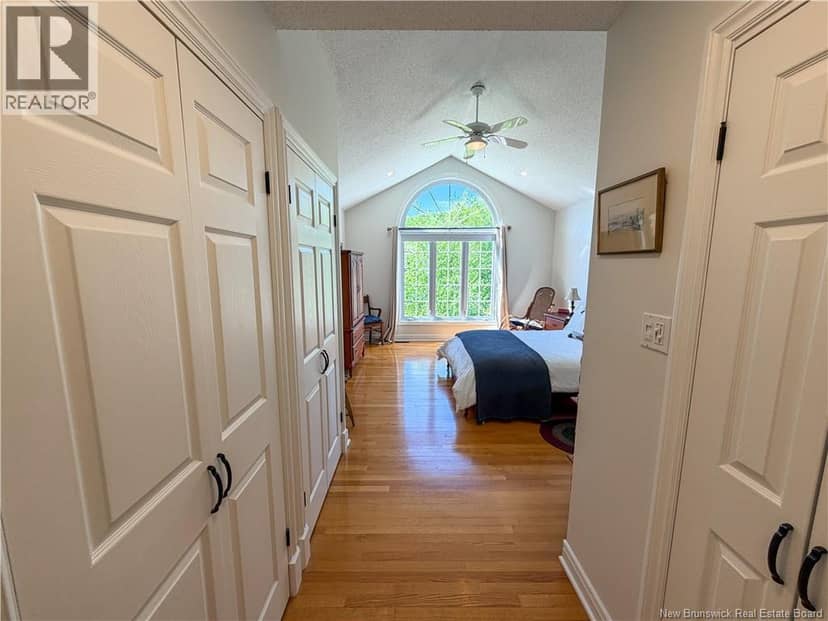 22 Brook Terrace — photo 16 of 40