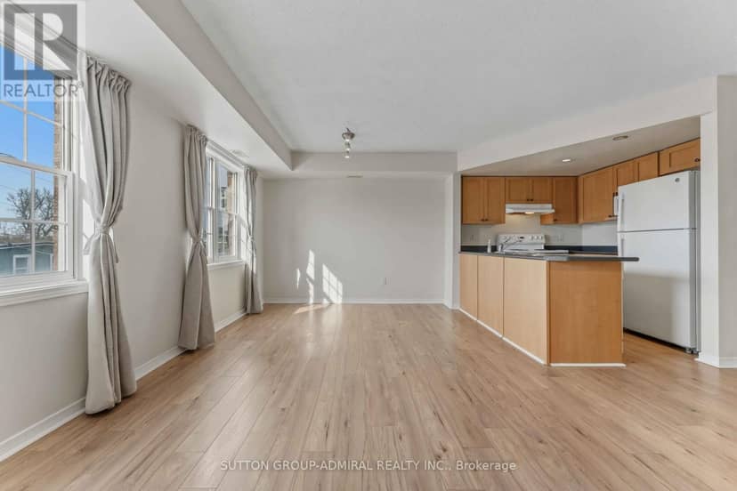 9 - 130 Rochester Street — photo 14 of 28