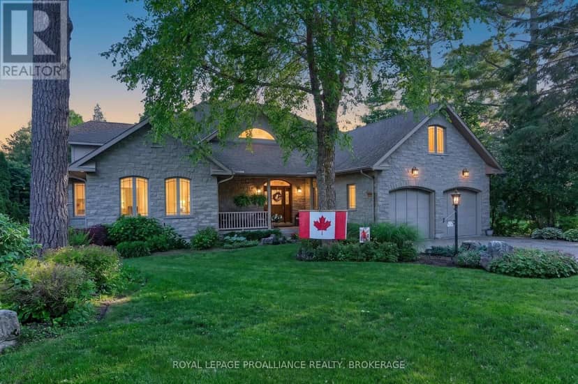 178 Nicholson Point Road, Loyalist, photo 2
