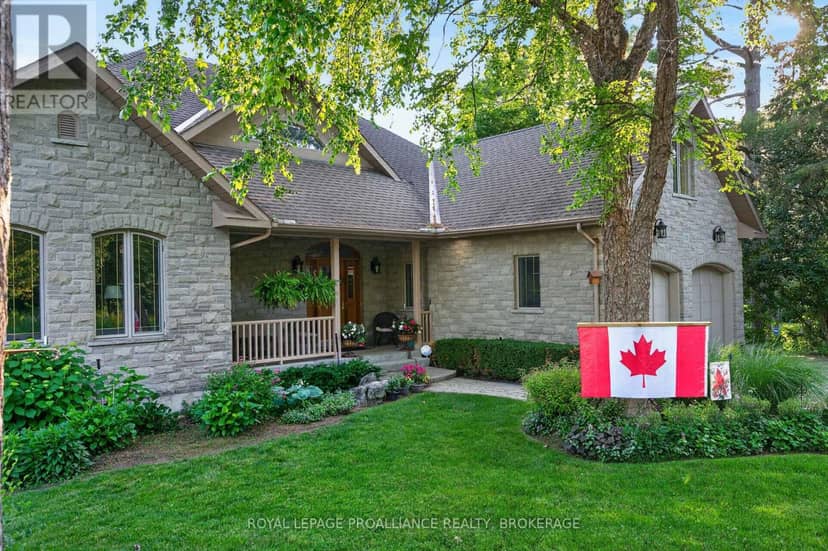 178 Nicholson Point Road, Loyalist, photo 3